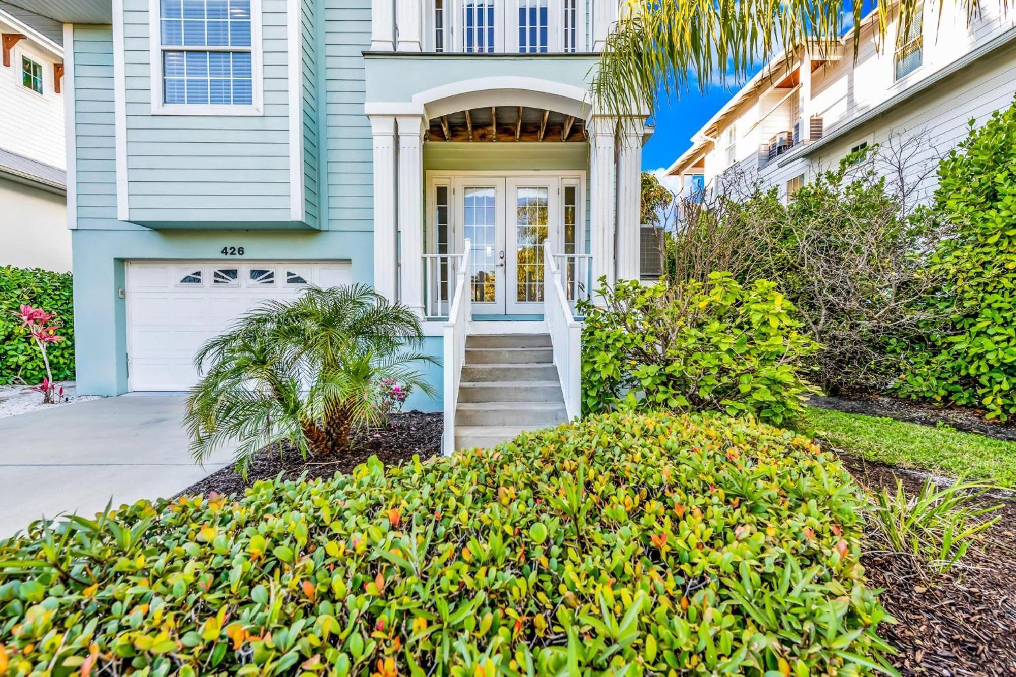 Flip Flops And Fish Tales Villa Anna Maria Exterior photo